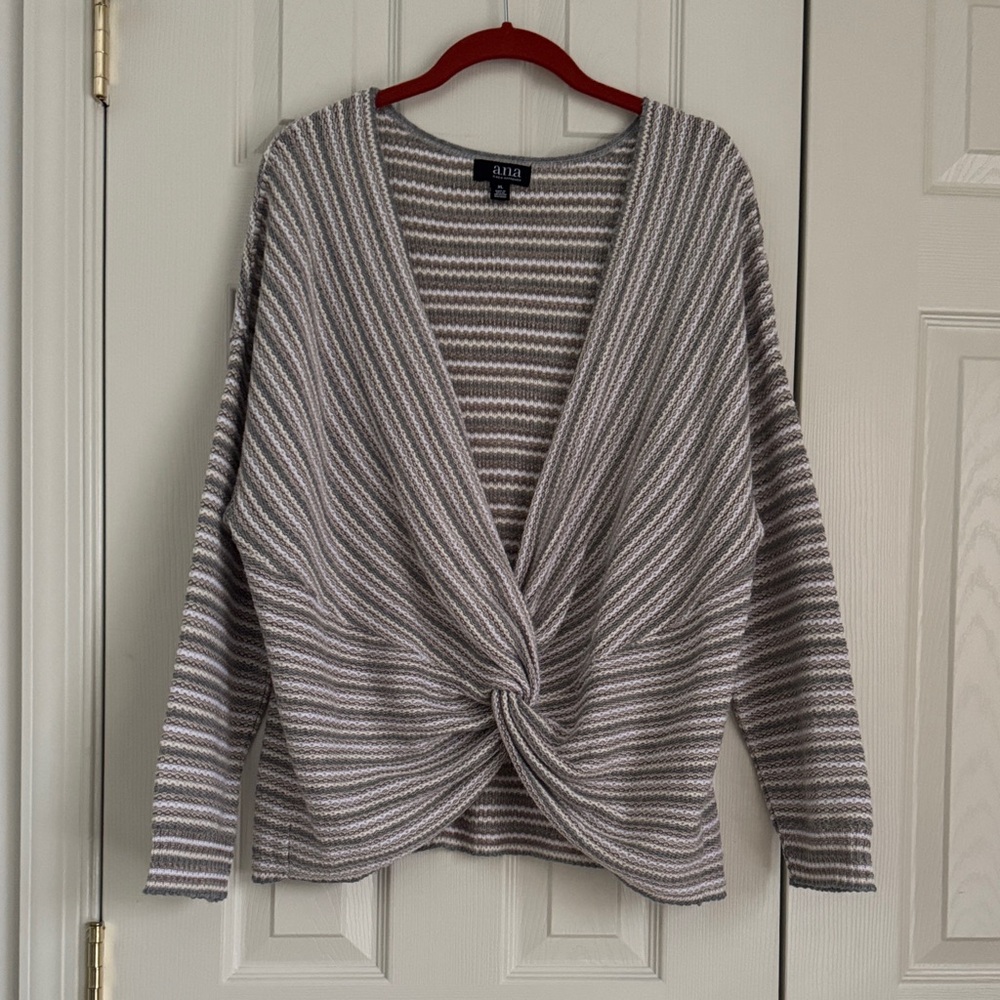 a.n.a Twist Front Knit Sweater – GrayIvory/Taupe Stripe - XL